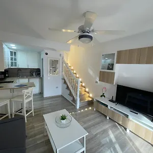 Gustamar 11 Apartment